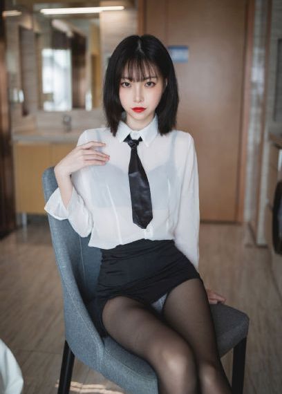 温柔的女秘书