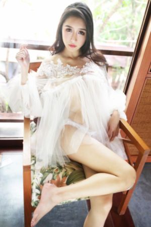 小姨母在线观看