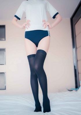 少妇被按摩师按摩bd